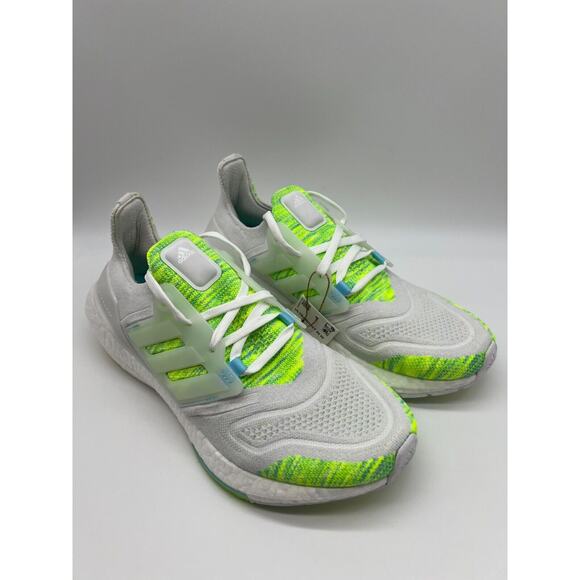 Adidas Ultraboost 22 Running Women's White Bliss Blue Volt GX5926 Size 8 NWT. - Picture 5 of 12